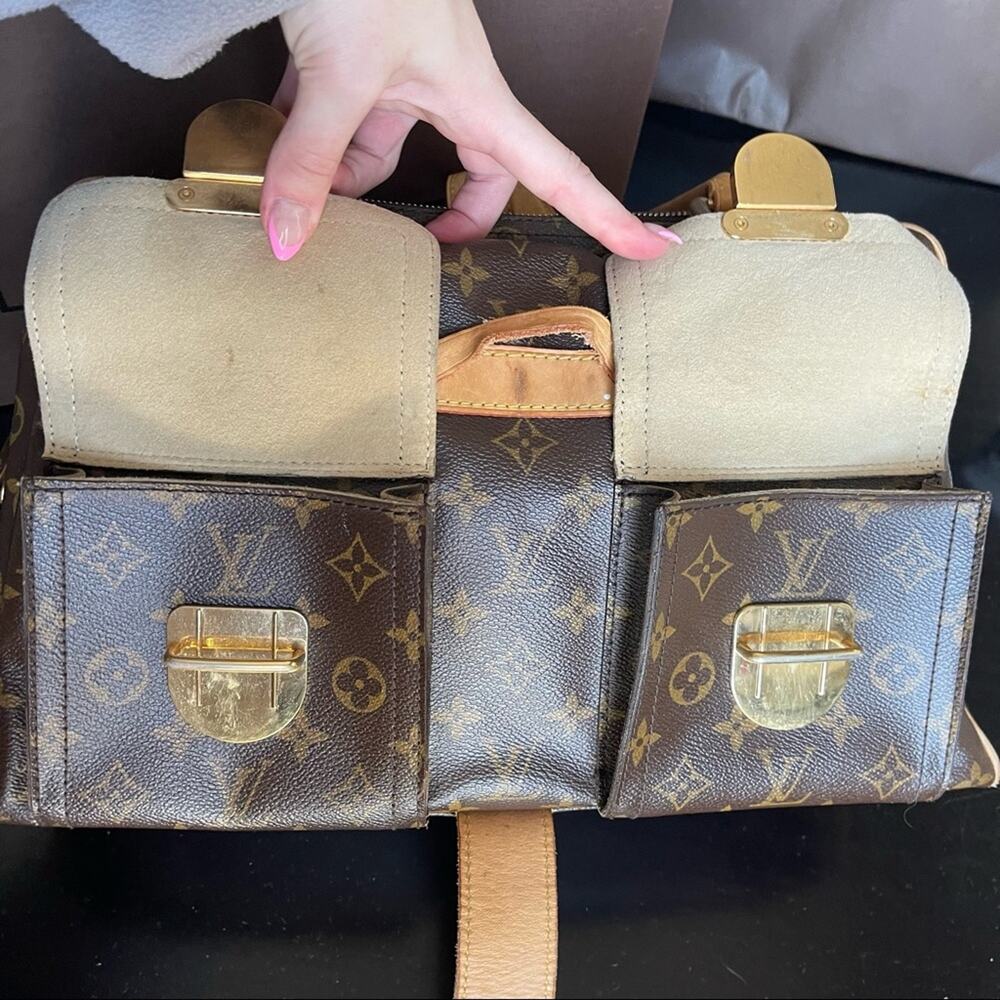 Louis Vuitton Manhattan GM Handbag Monogram - Picture 11 of 16